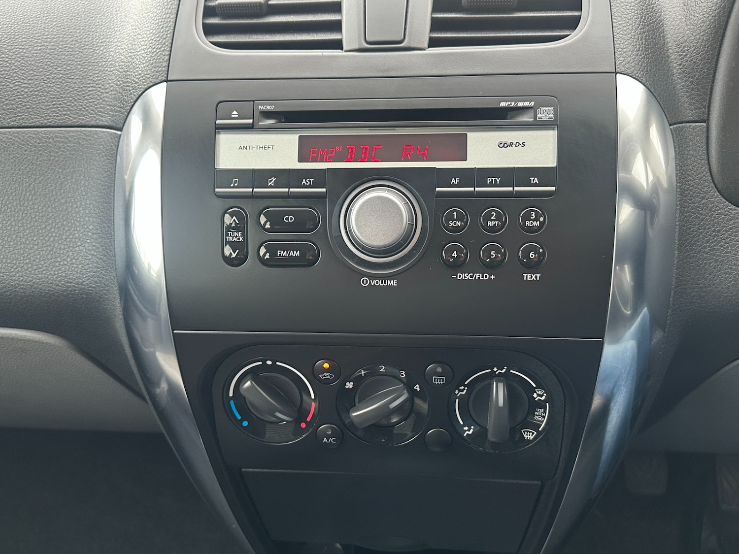 Used Suzuki SX4 2012 for sale - 76455569: Photo 13