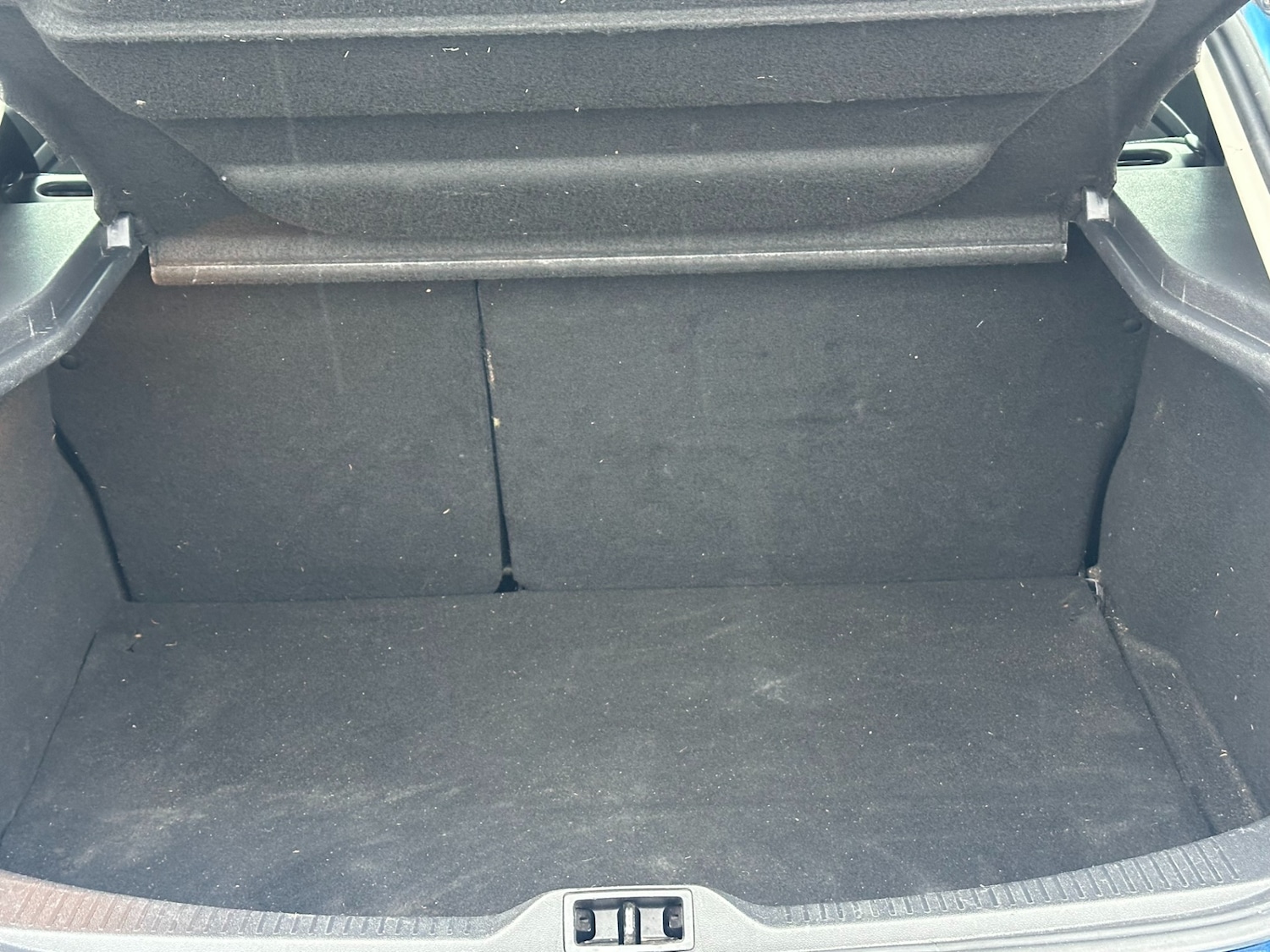 Used Renault Megane 2012 for sale - 77059172: Photo 20