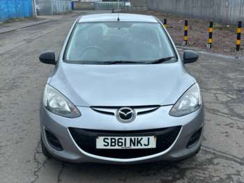 Used Mazda Mazda2 2012 for sale - 74031052: Photo