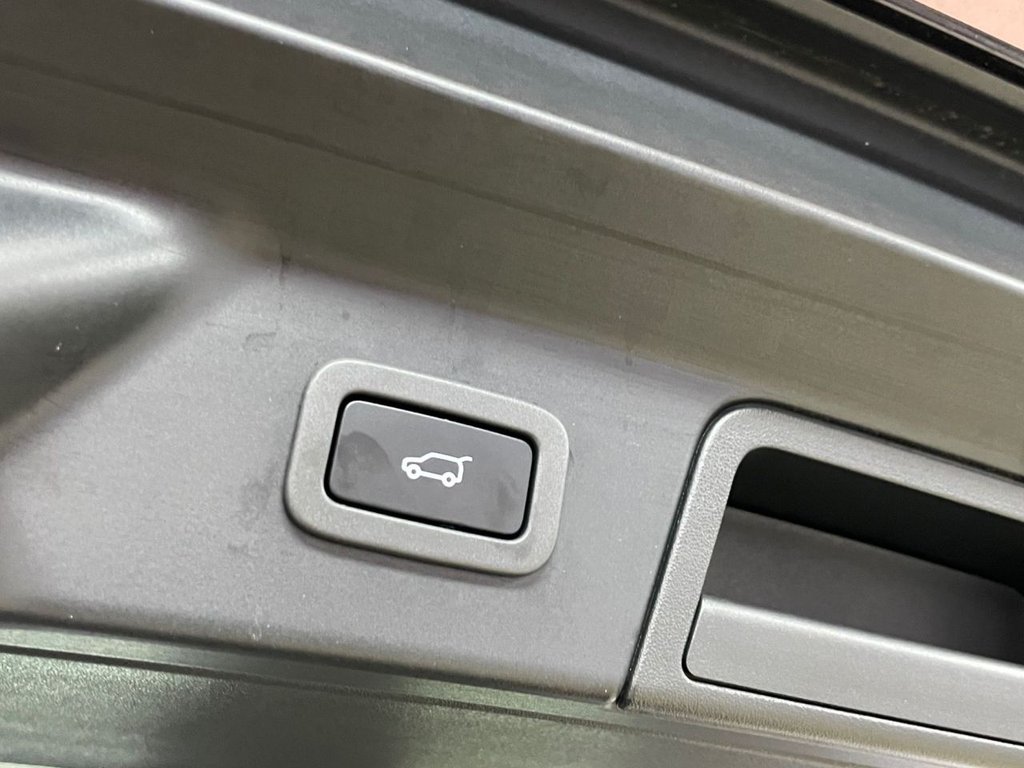 Used Land Rover Range Rover Velar 2020 for sale - 77621046: Photo 20