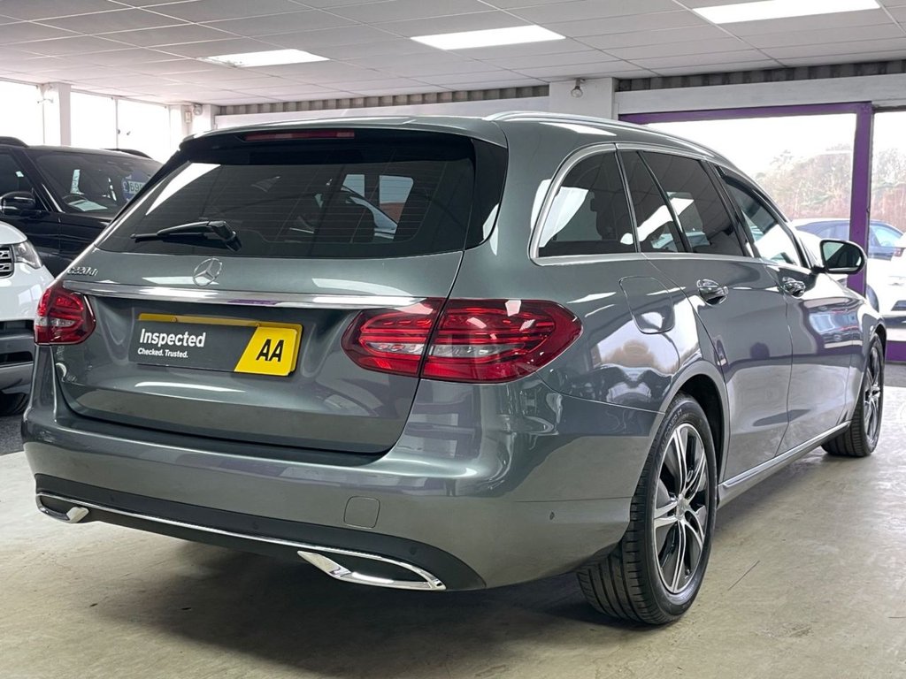 Used Mercedes-Benz C Class 2018 for sale - 77122204: Photo 11