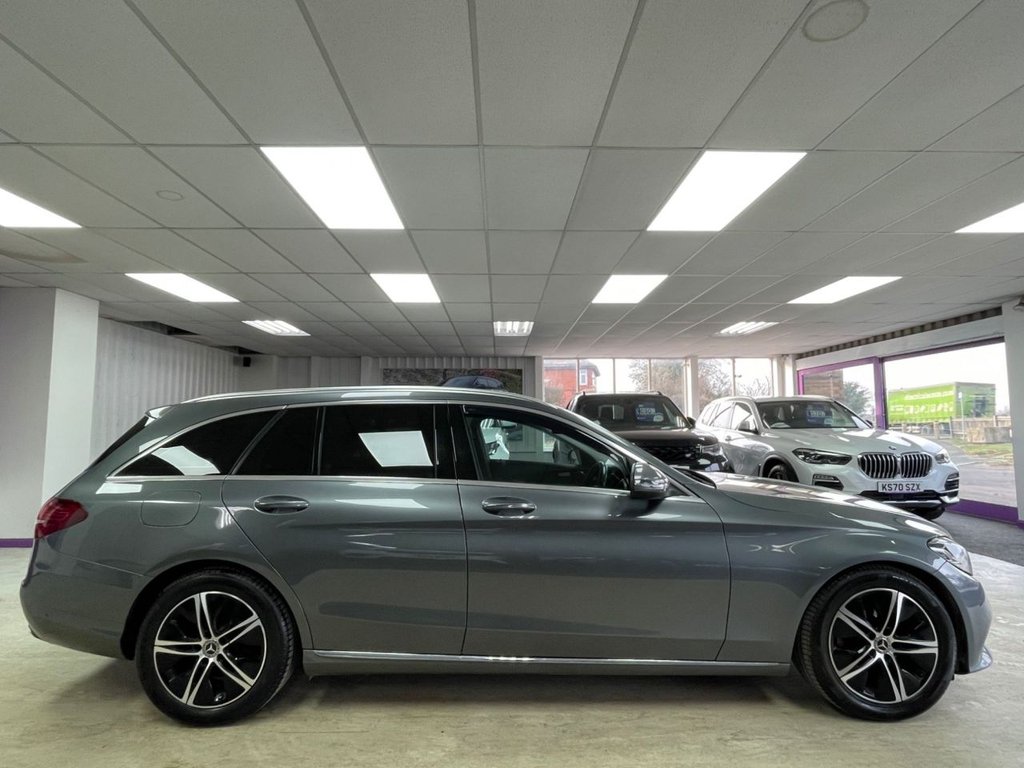 Used Mercedes-Benz C Class 2018 for sale - 77122204: Photo 12