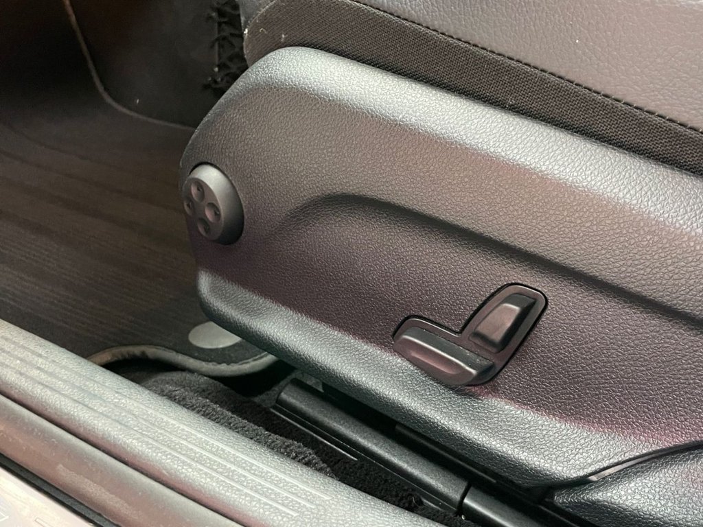 Used Mercedes-Benz C Class 2018 for sale - 77122204: Photo 34