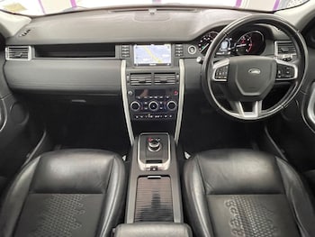 Used Land Rover Discovery Sport 2019 for sale - 75641975: Photo