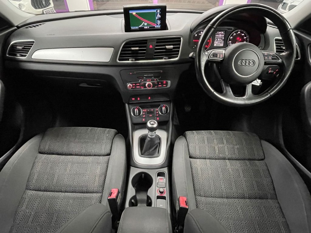 Used Audi Q3 2017 for sale - 76395934: Photo 2