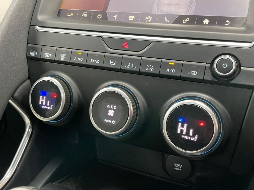 Used Jaguar E-Pace 2018 for sale - 77038150: Photo 45
