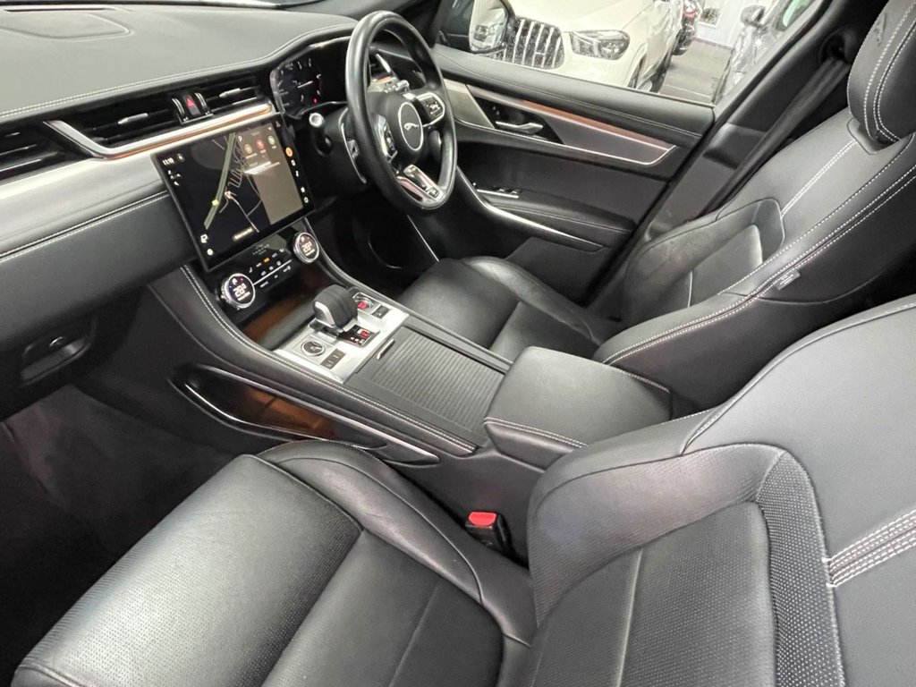 Used Jaguar F-Pace 2022 for sale - 77703773: Photo 31