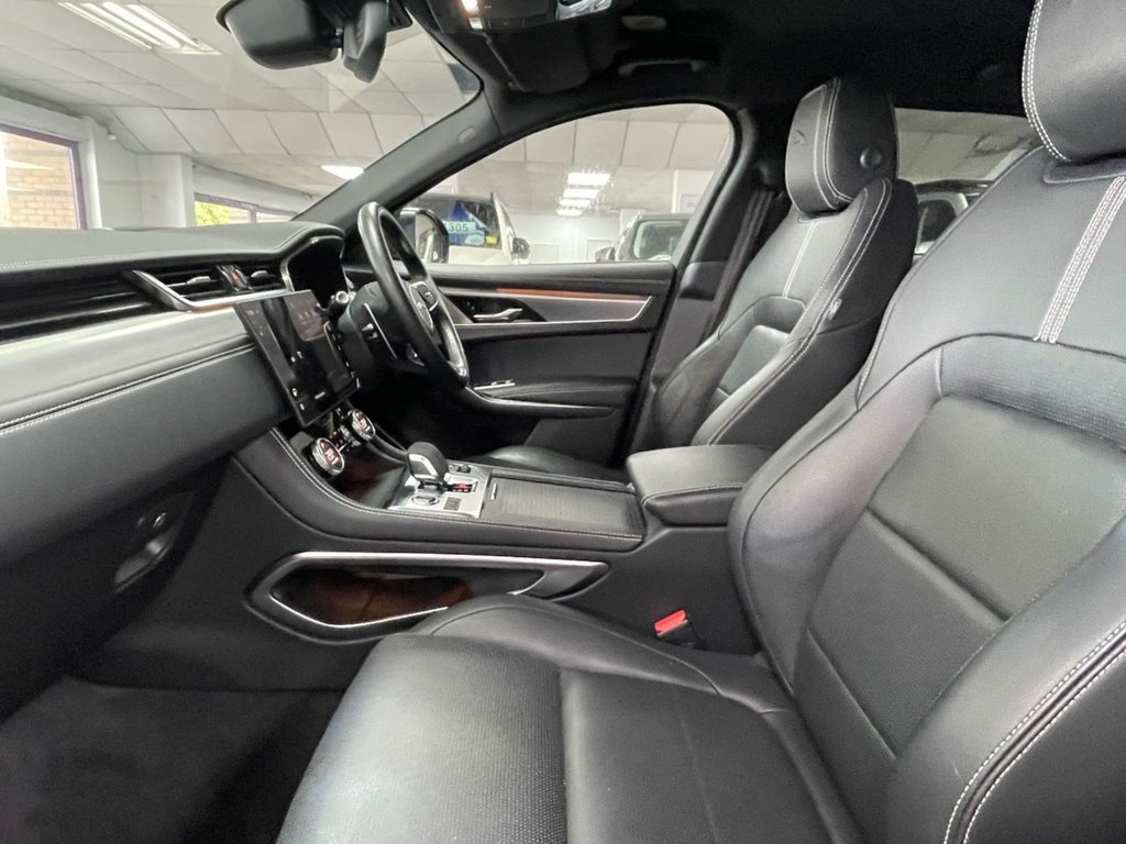 Used Jaguar F-Pace 2022 for sale - 77703773: Photo 32