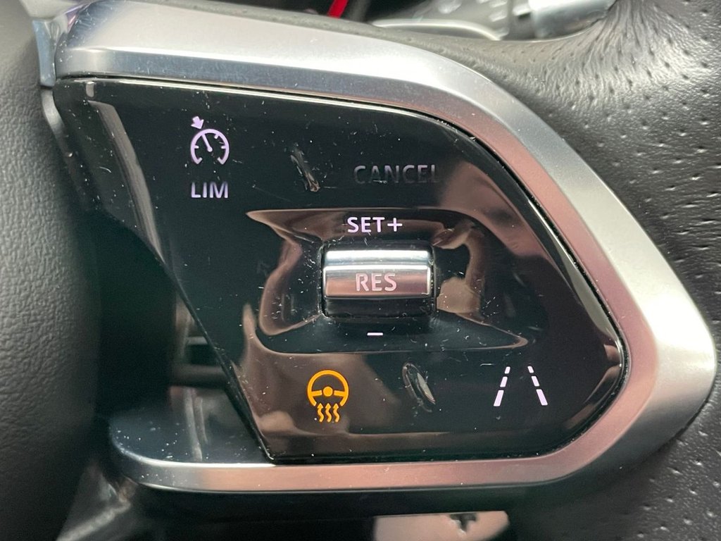 Used Jaguar F-Pace 2022 for sale - 77703773: Photo 37