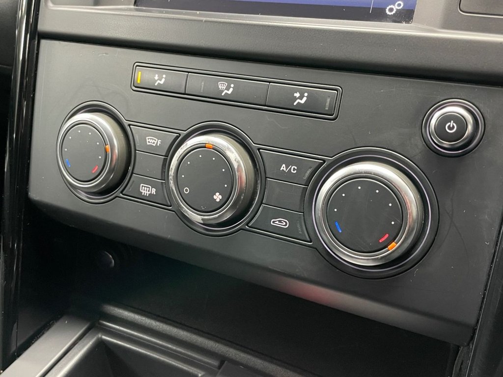 Used Land Rover Discovery 2017 for sale - 77369341: Photo 41