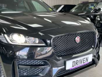 Used Jaguar F-Pace 2018 for sale - 75286847: Photo