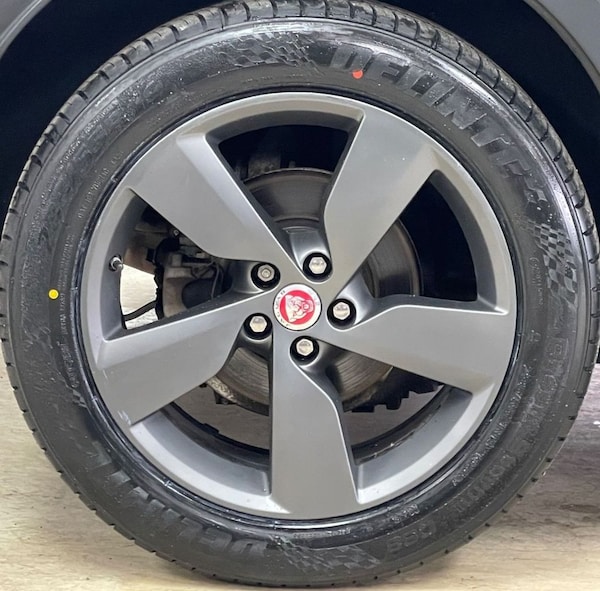 Used Jaguar E-Pace 2019 for sale - 76279352: Photo 20