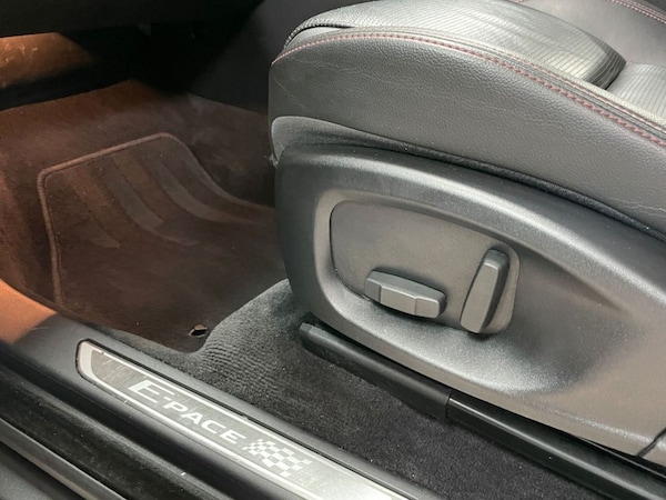 Used Jaguar E-Pace 2019 for sale - 76279352: Photo 28