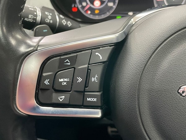 Used Jaguar E-Pace 2019 for sale - 76279352: Photo 38