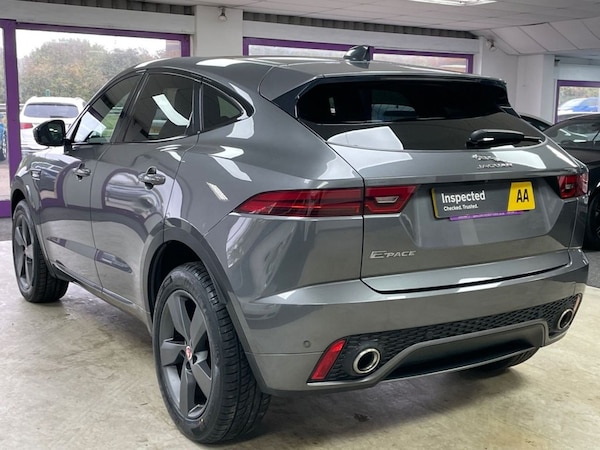 Used Jaguar E-Pace 2019 for sale - 76279352: Photo 9