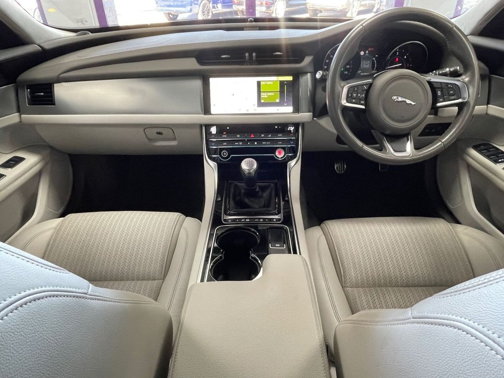 Used Jaguar XF 2019 for sale - 78167034: Photo 2