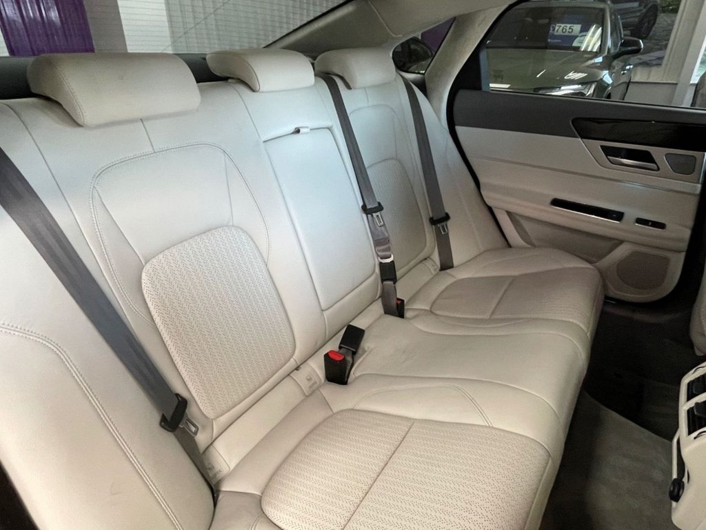 Used Jaguar XF 2019 for sale - 78167034: Photo 26