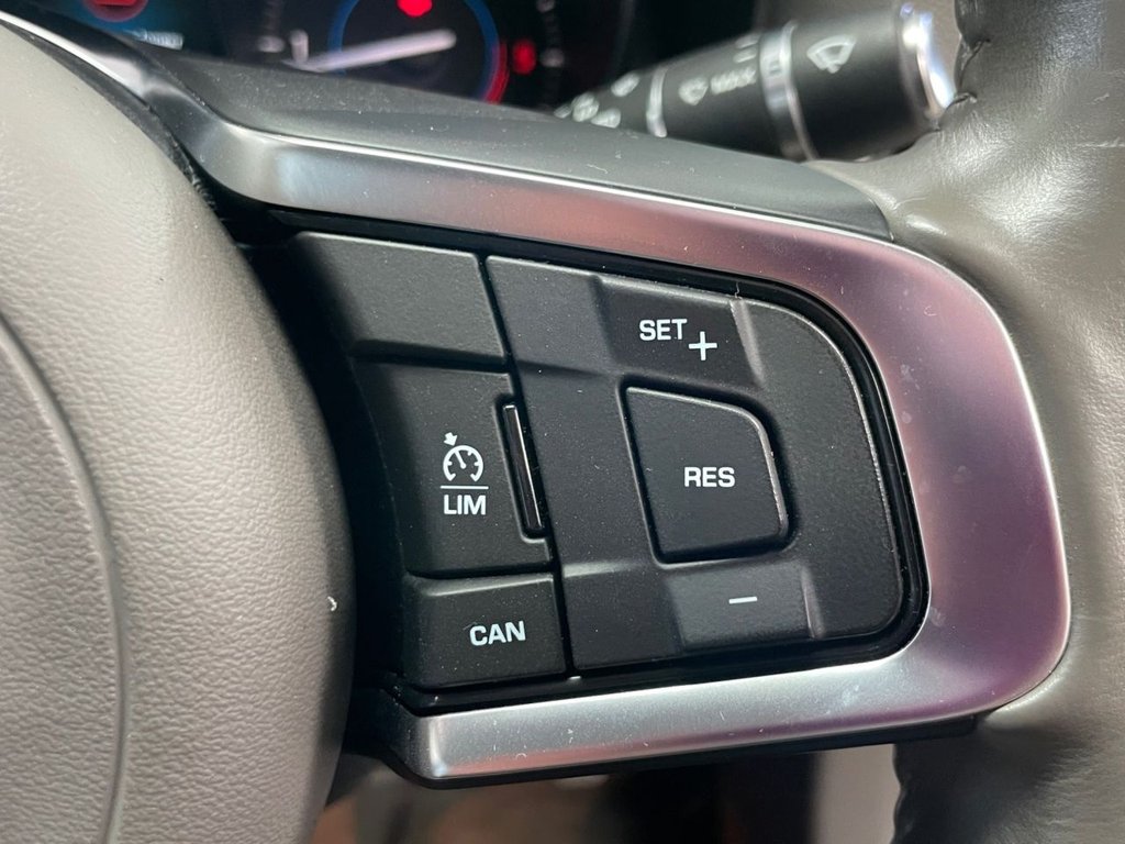 Used Jaguar XF 2019 for sale - 78167034: Photo 36