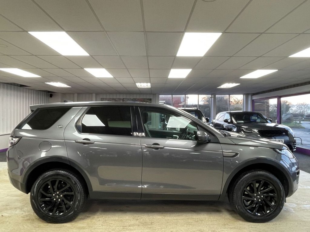 Used Land Rover Discovery Sport 2018 for sale - 76962055: Photo 12