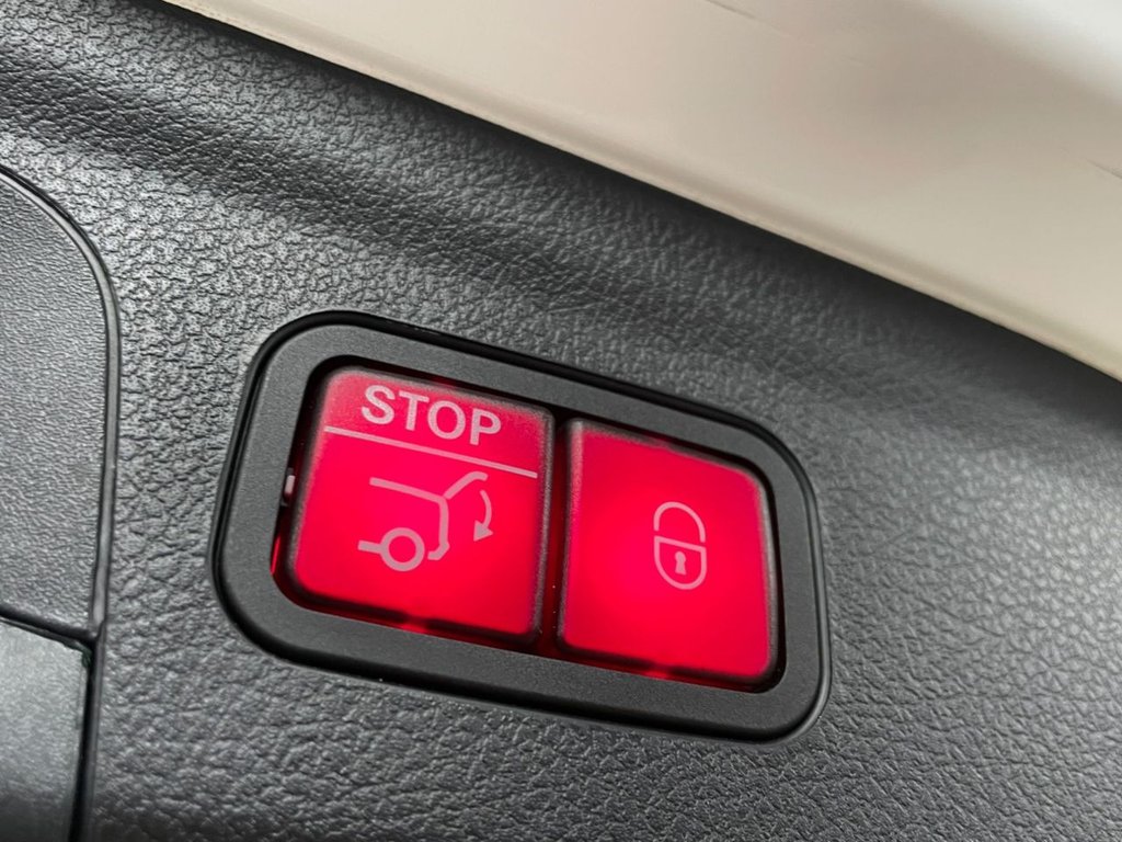 Used Mercedes-Benz GLE 2021 for sale - 77421812: Photo 22