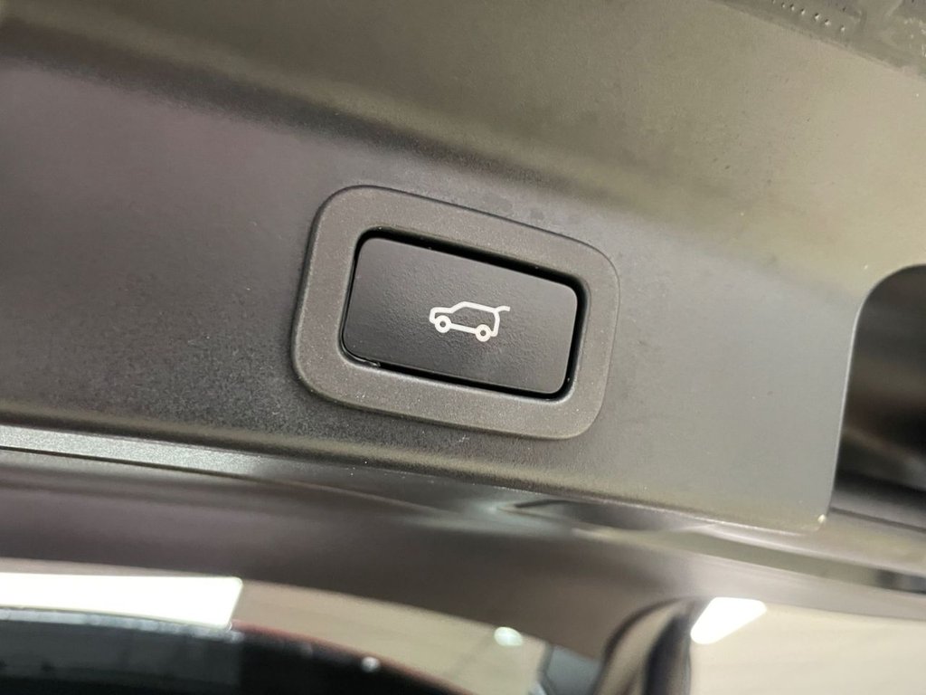 Used Jaguar F-Pace 2019 for sale - 76569964: Photo 15