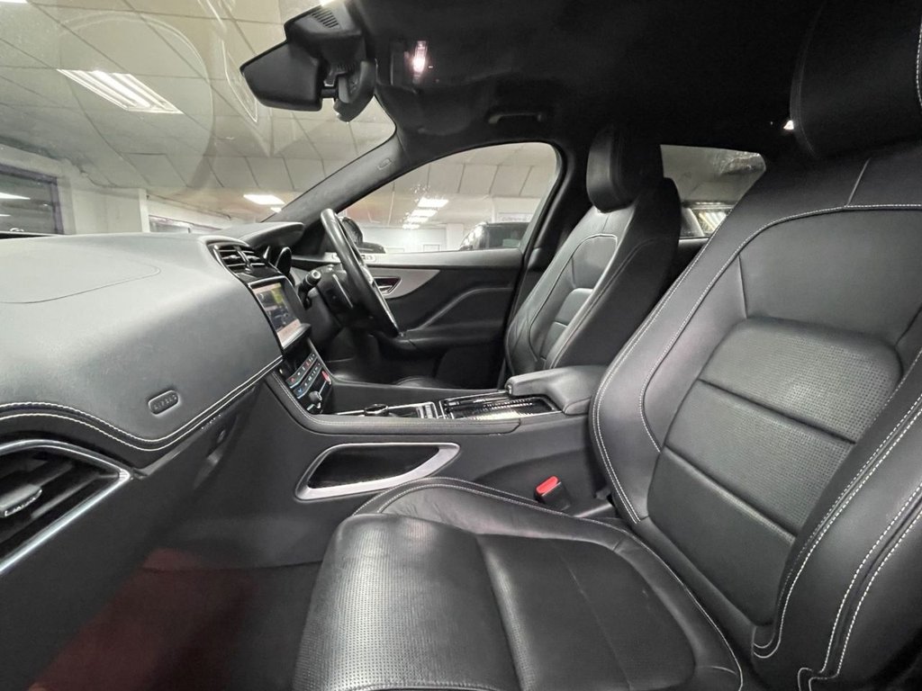Used Jaguar F-Pace 2019 for sale - 76569964: Photo 33