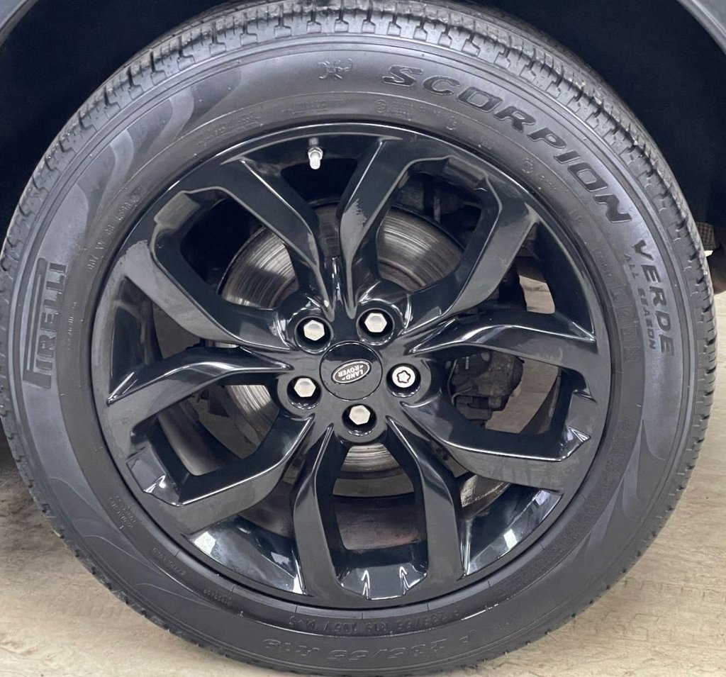 Used Land Rover Discovery Sport 2017 for sale - 77341303: Photo 17