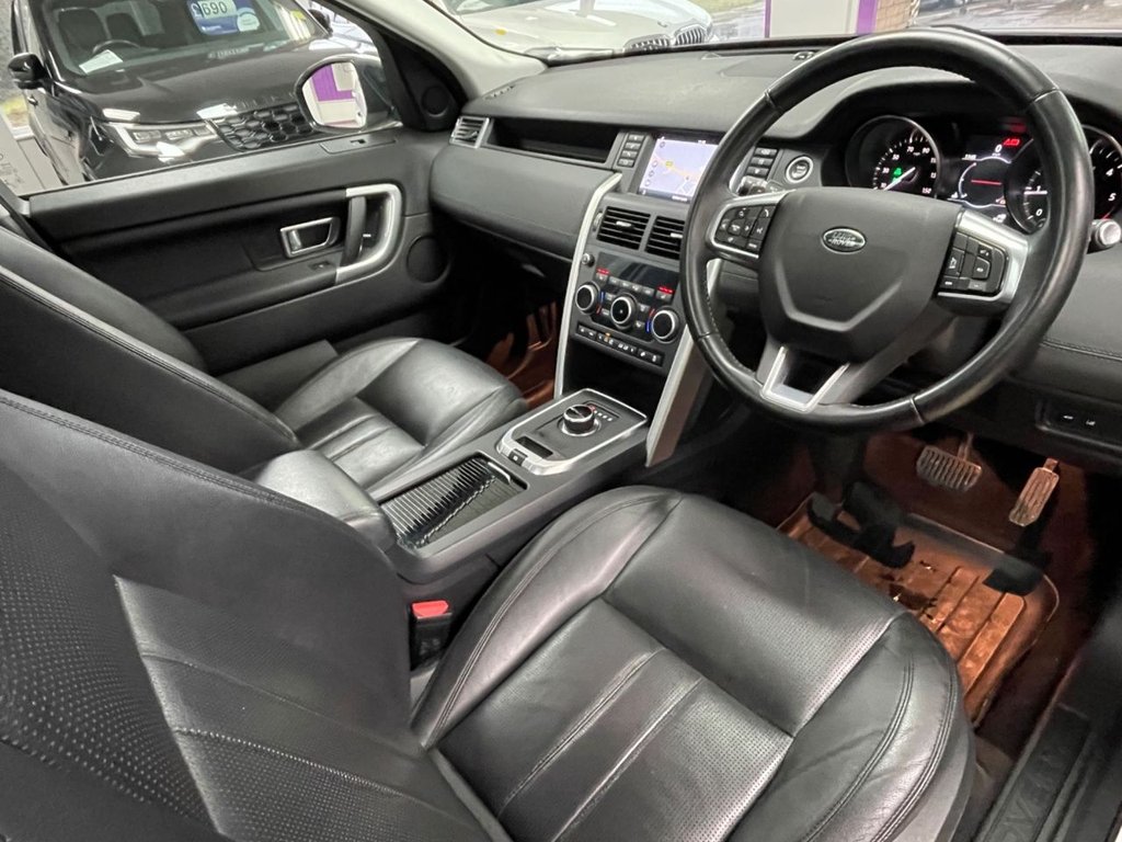 Used Land Rover Discovery Sport 2017 for sale - 77341303: Photo 25