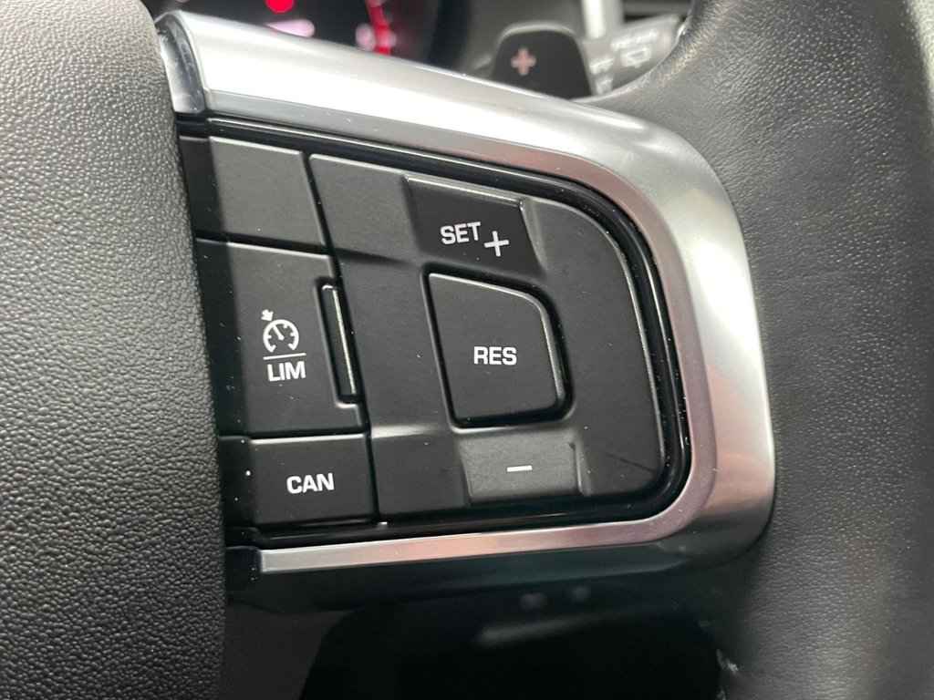 Used Land Rover Discovery Sport 2017 for sale - 77341303: Photo 40