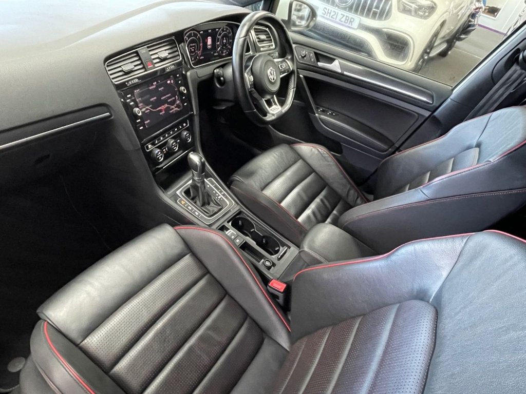 Used Volkswagen Golf 2018 for sale - 78110158: Photo 31
