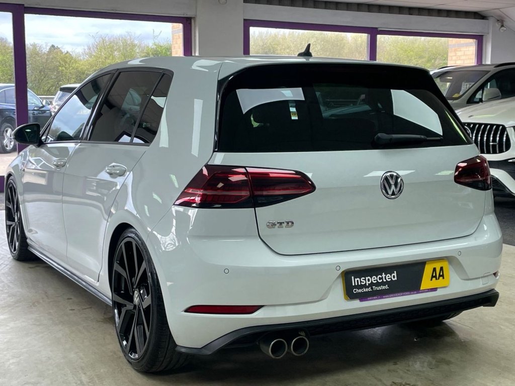 Used Volkswagen Golf 2018 for sale - 78110158: Photo 9