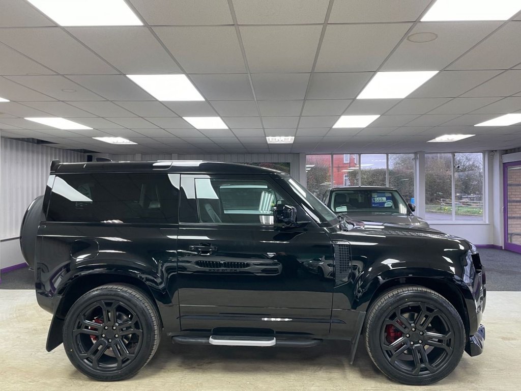 Used Land Rover Defender 2021 for sale - 77780070: Photo 11