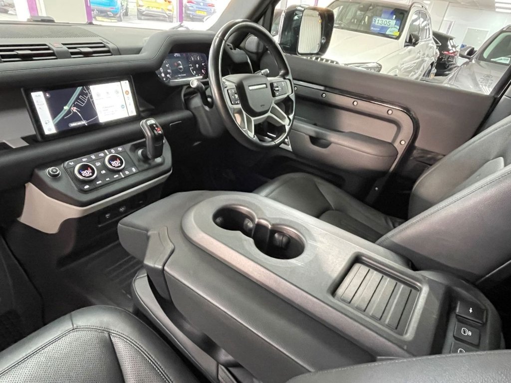 Used Land Rover Defender 2021 for sale - 77780070: Photo 30