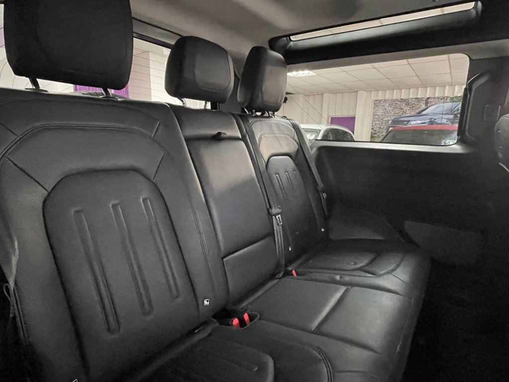 Used Land Rover Defender 2021 for sale - 77780070: Photo 31