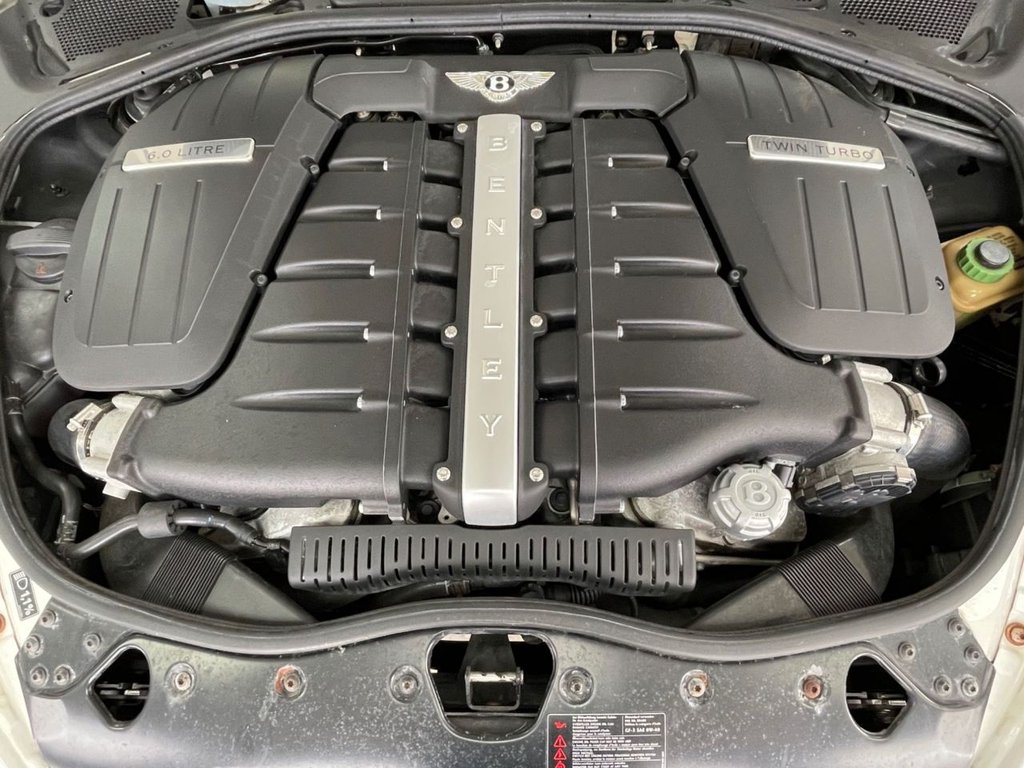 Used Bentley Continental 2010 for sale - 76162874: Photo 16