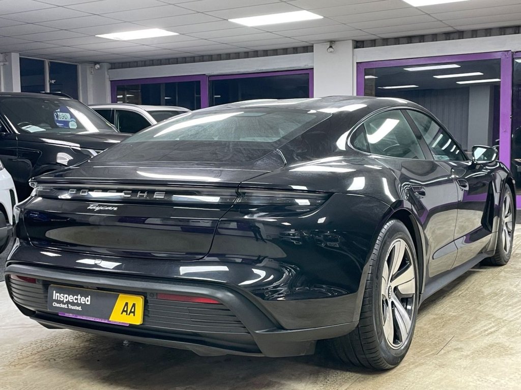 Used Porsche Taycan 2022 for sale - 77301875: Photo 10