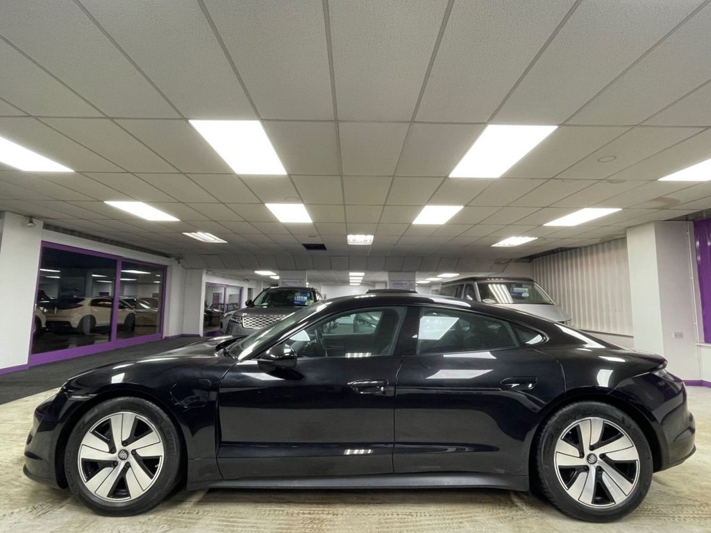 Used Porsche Taycan 2022 for sale - 77301875: Photo 12