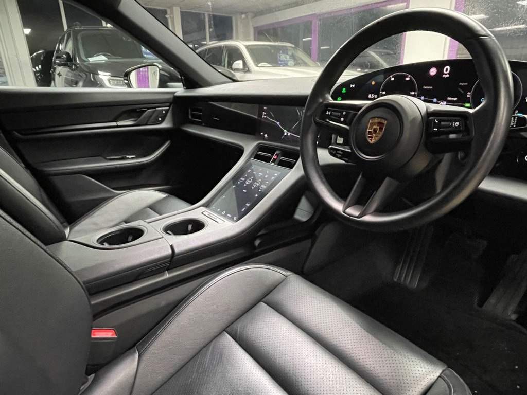 Used Porsche Taycan 2022 for sale - 77301875: Photo 23