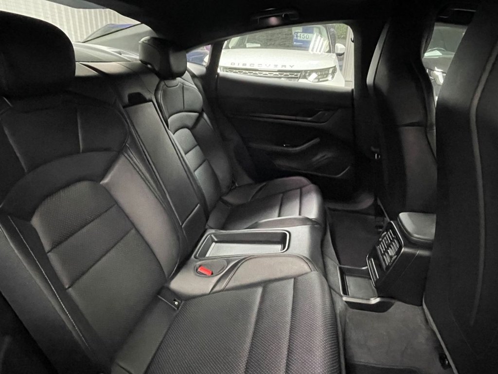 Used Porsche Taycan 2022 for sale - 77301875: Photo 27