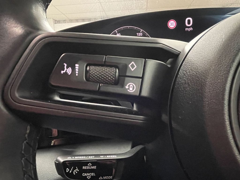 Used Porsche Taycan 2022 for sale - 77301875: Photo 34