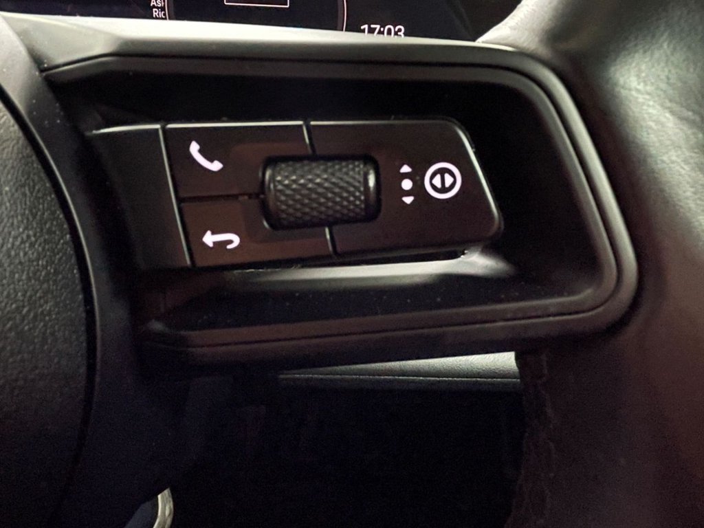 Used Porsche Taycan 2022 for sale - 77301875: Photo 35