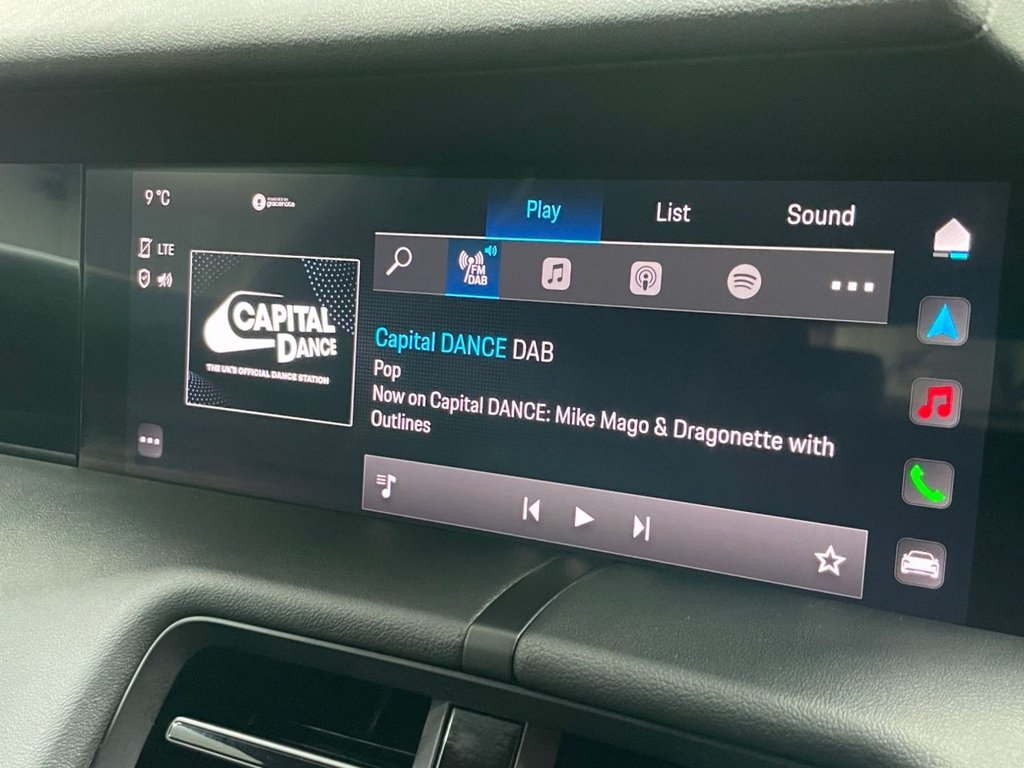 Used Porsche Taycan 2022 for sale - 77301875: Photo 41