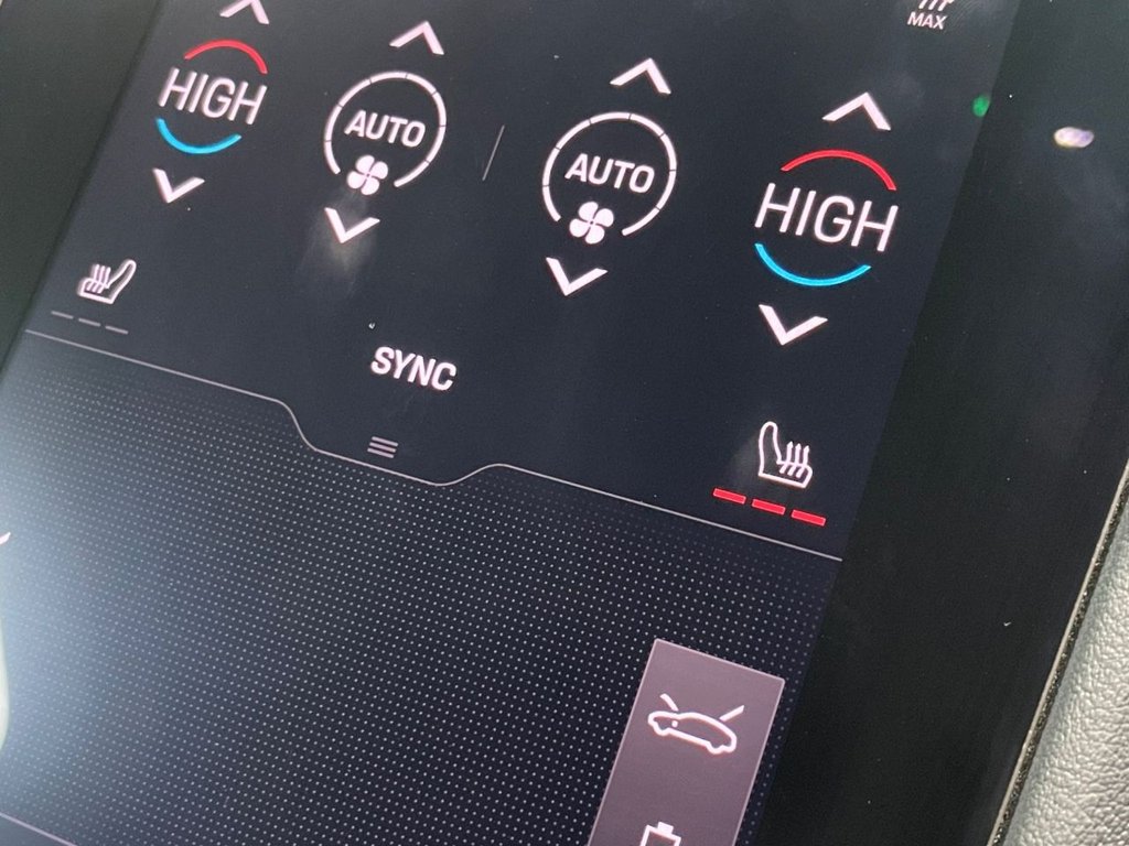 Used Porsche Taycan 2022 for sale - 77301875: Photo 49