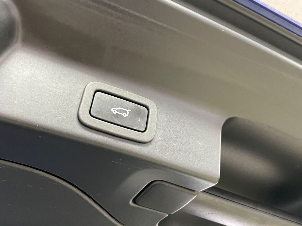 Used Jaguar F-Pace 2018 for sale - 76417012: Photo 15