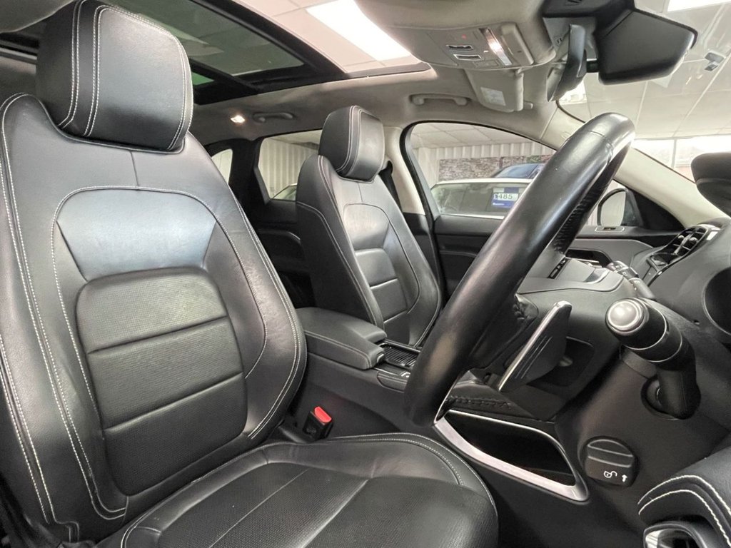 Used Jaguar F-Pace 2018 for sale - 76417012: Photo 26