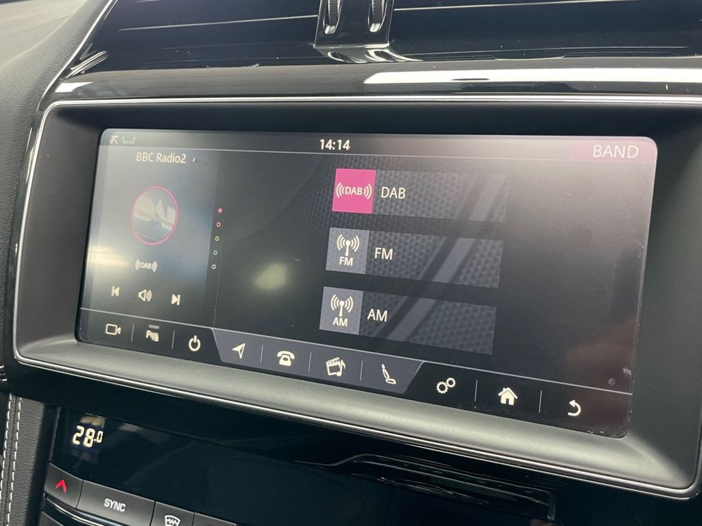 Used Jaguar F-Pace 2018 for sale - 76417012: Photo 39