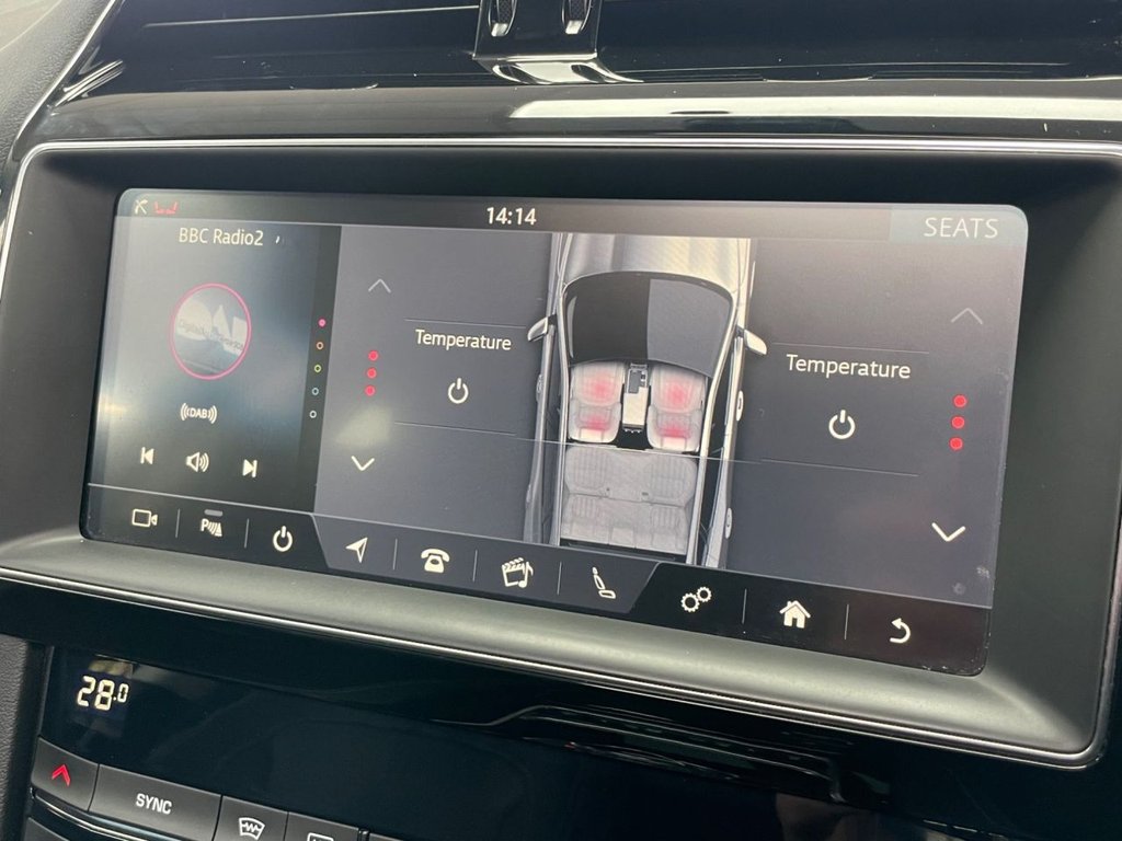 Used Jaguar F-Pace 2018 for sale - 76417012: Photo 40