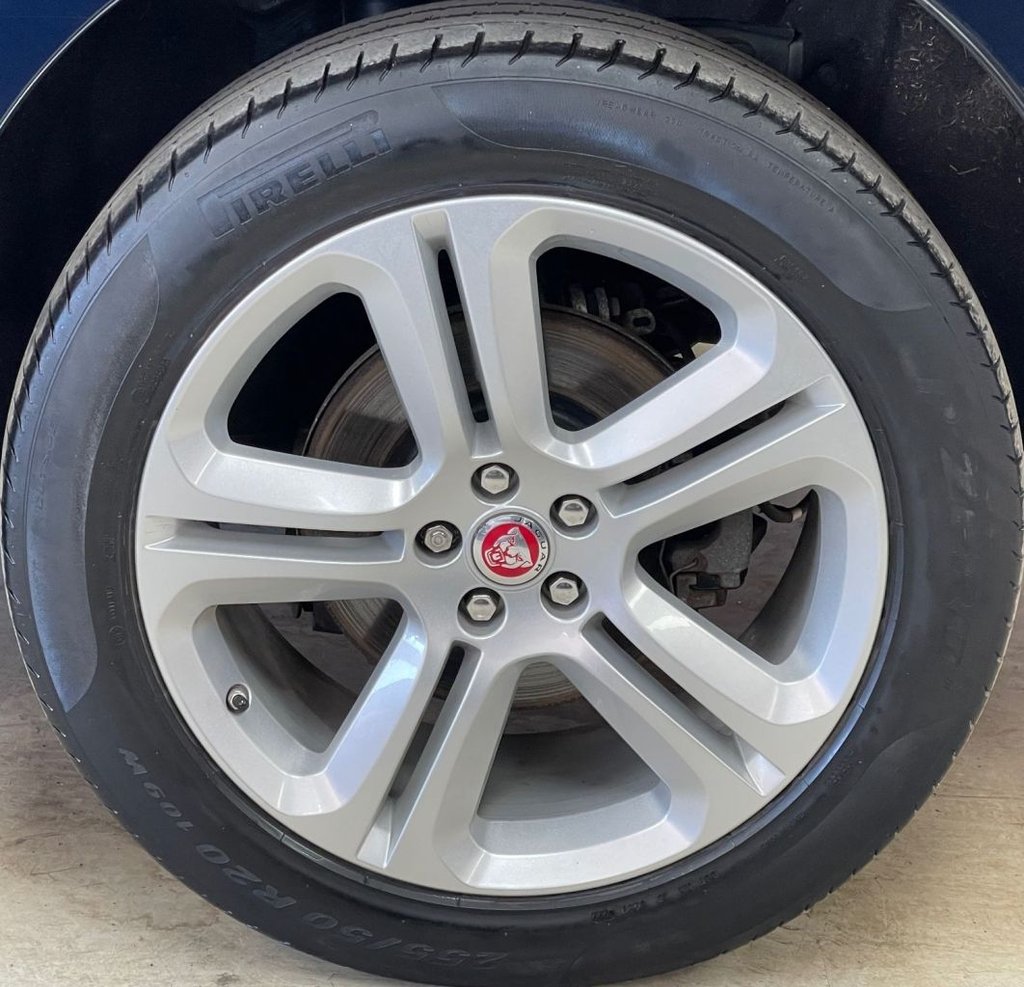 Used Jaguar F-Pace 2020 for sale - 77936253: Photo 14