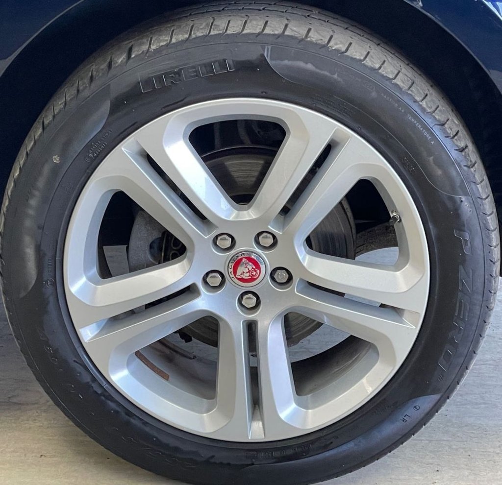 Used Jaguar F-Pace 2020 for sale - 77936253: Photo 16