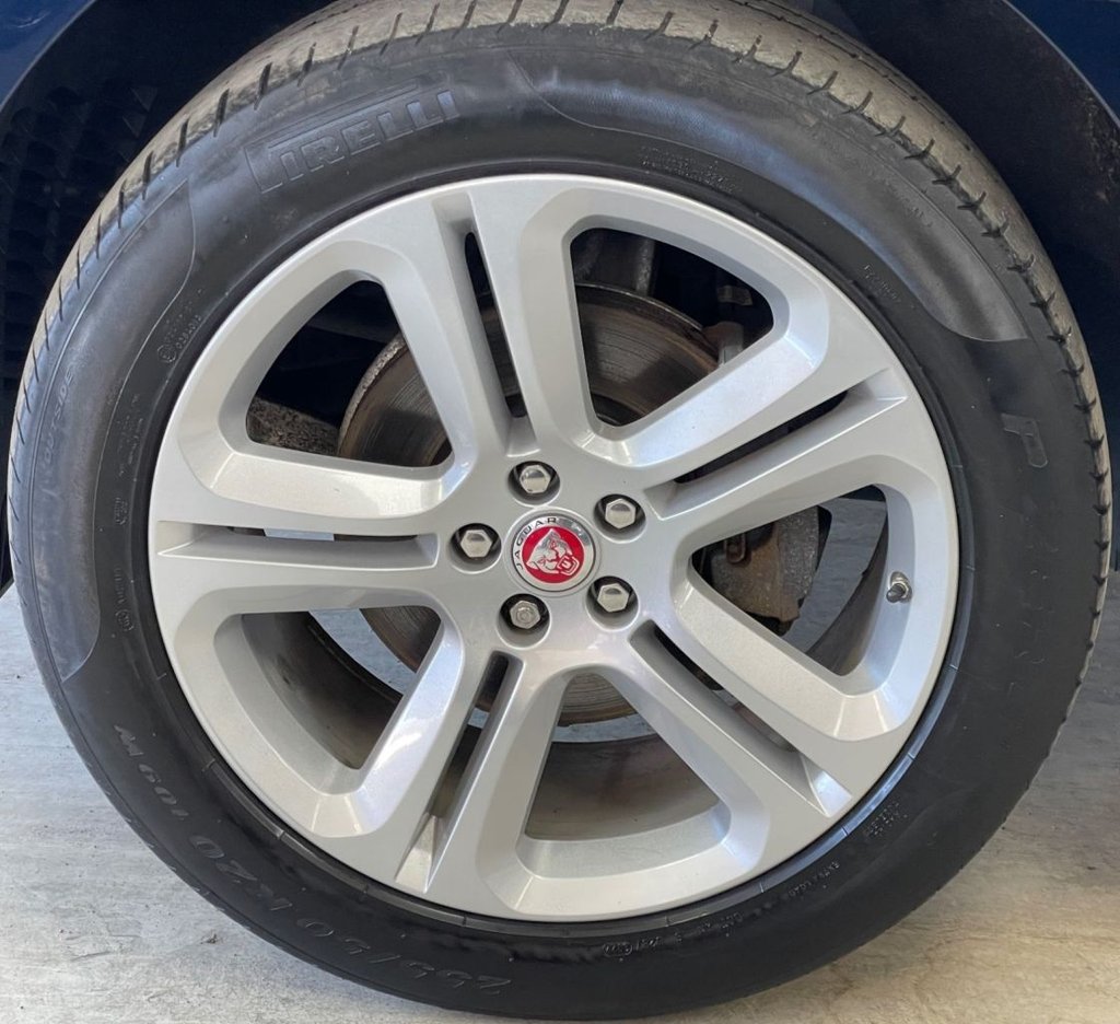 Used Jaguar F-Pace 2020 for sale - 77936253: Photo 17